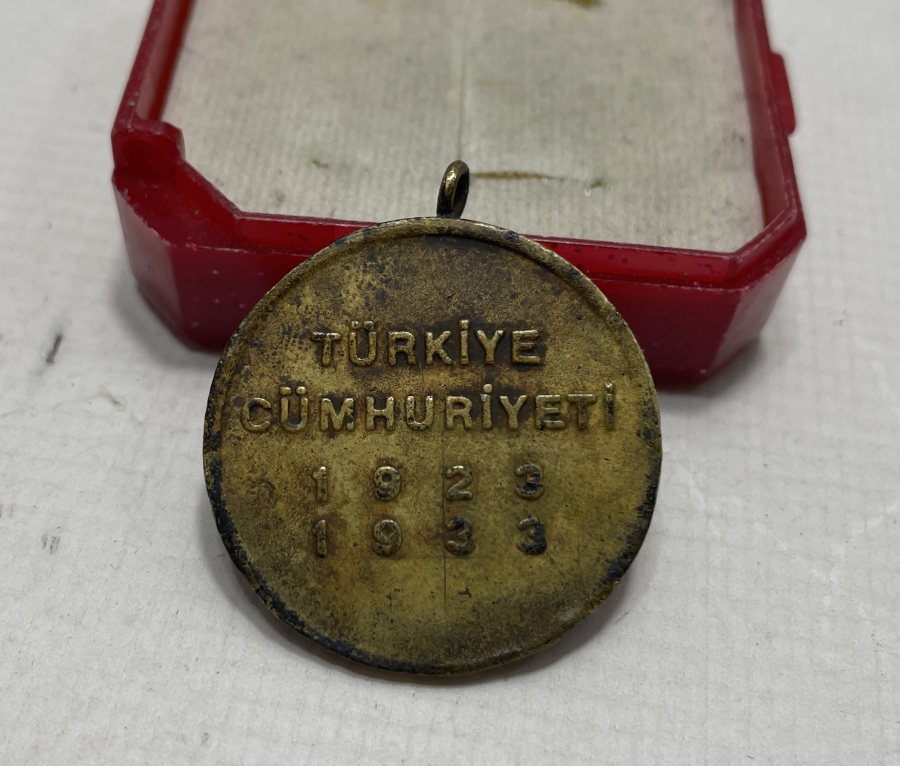 ÇİL KONDİSYONDA 10. YIL MADALYONU