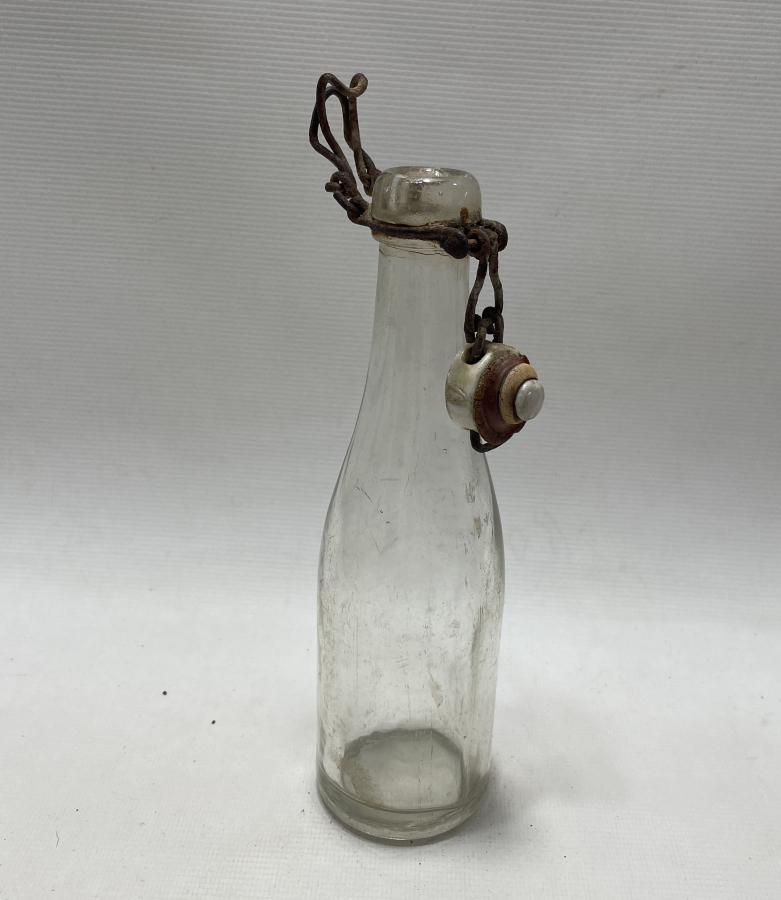 OSMANLI DÖNEMİ KAPAĞI YAZILI NADİR FORMDA  PORSELEN KAPAKLI ŞİŞE