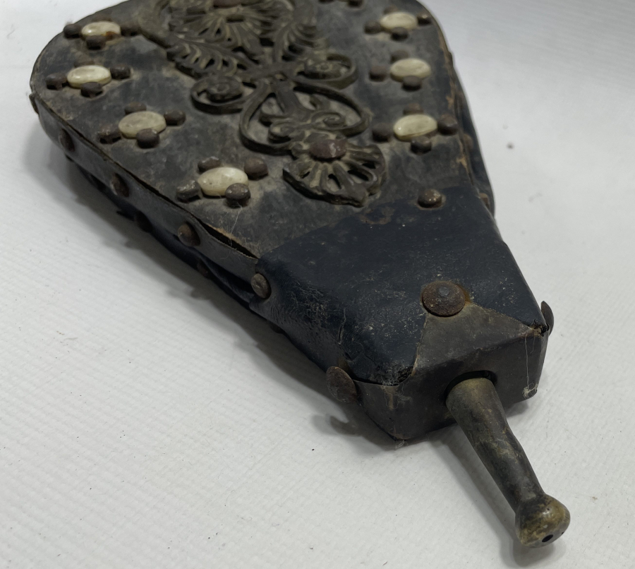 OSMANLI DÖNEMİ NADİR FORMDA KUYUMCU KÖRÜĞÜ