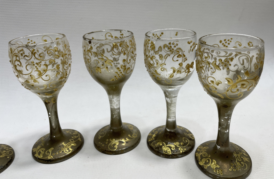 ÜZERİ MİNE İŞÇİLİKLİ VE ALTIN VERMEYLİ 6 LI KADEH TAKIMI
