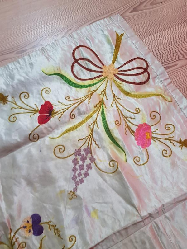 OSMANLI DÖNEMİ RUM İŞİ İPEK ATLAS GELİN BOHÇASI