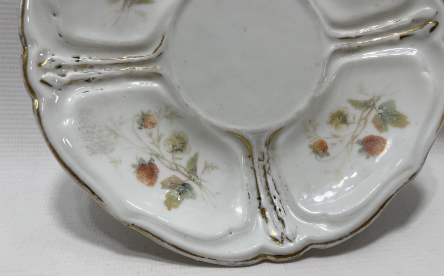 ARKASI OSMANLICA YAZILI ÇOK NADİR YILDIZ PORSELEN TABAK