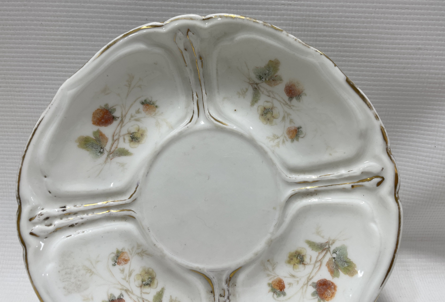 ARKASI OSMANLICA YAZILI ÇOK NADİR YILDIZ PORSELEN TABAK