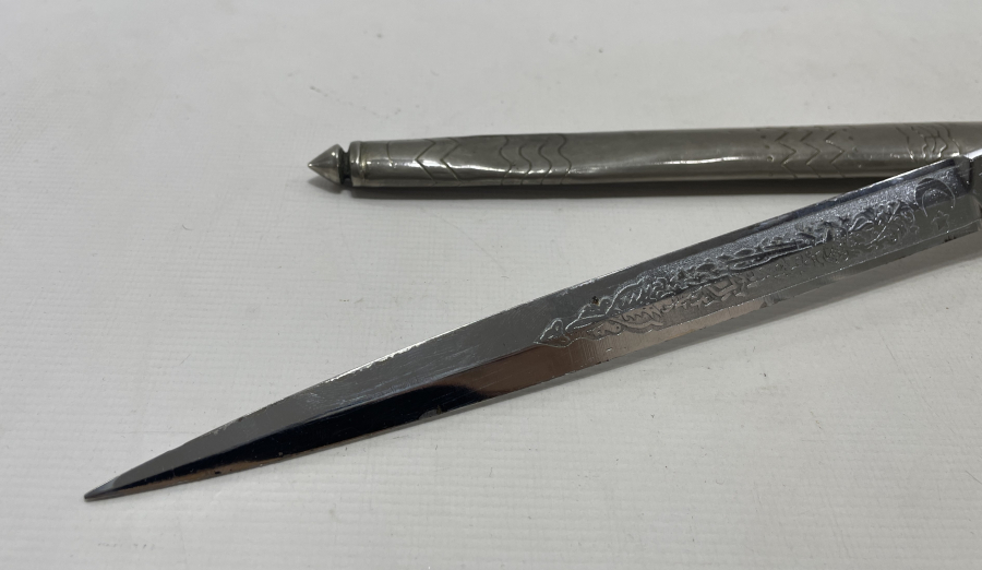 BAKALİT SAPLI SUBAY MEÇİ