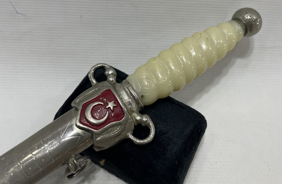 BAKALİT SAPLI SUBAY MEÇİ