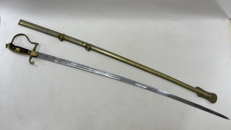 BOYNUZ SAPLI ANTİKA SUBAY KILICI