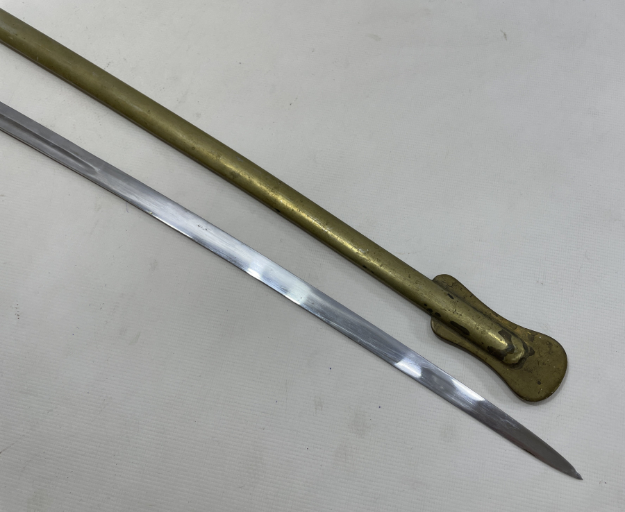 BOYNUZ SAPLI ANTİKA SUBAY KILICI