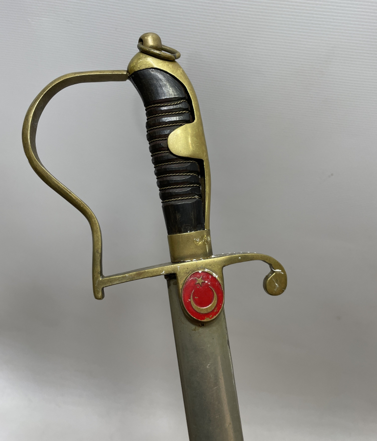 BOYNUZ SAPLI ANTİKA SUBAY KILICI