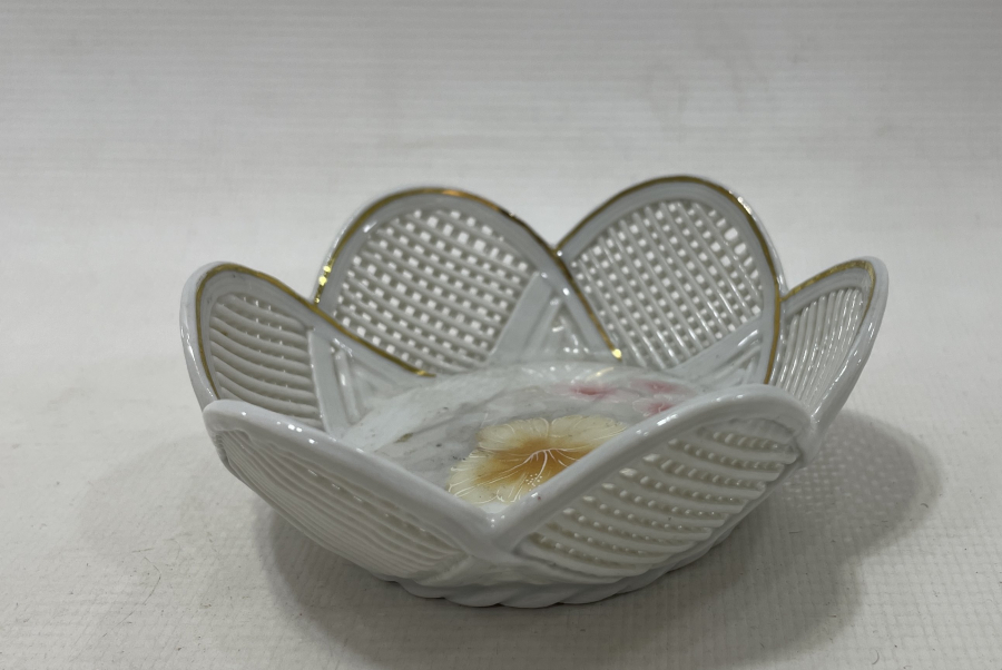 OSMANLI DÖNEMİ EL BOYAMA NADİR FORMDA İFTARİYELİK