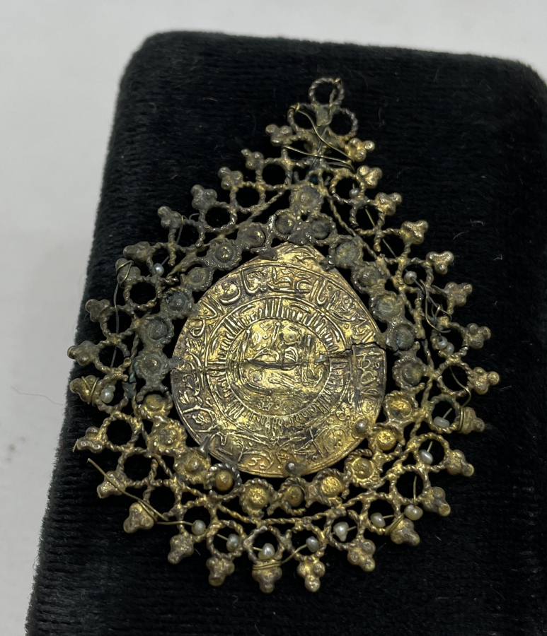 ORTA KISMI ALTINDAN MAMUL İNCİLİ OSMANLI ARMUDİ