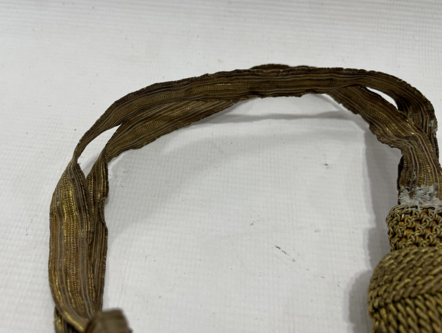 OSMANLI DÖNEMİ GÜMÜŞ SIRMA İŞÇİLİKLİ SUBAY KILICI PÜSKÜLÜ