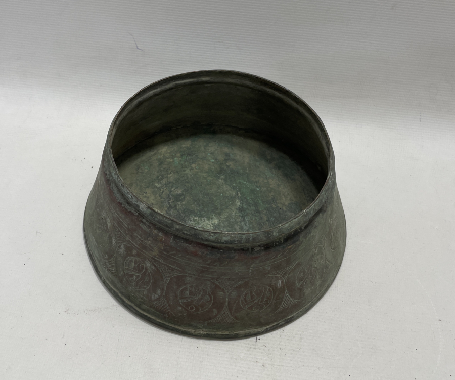 OSMANLI DÖNEMİ NADİR FORMDA TAMAMI İŞLEMELİ MAYA KABI