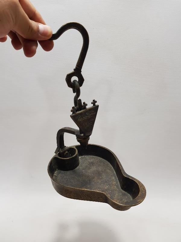 1864 TARİHLİ HIRİSTİYAN İŞİ BRONZ KANDİL 