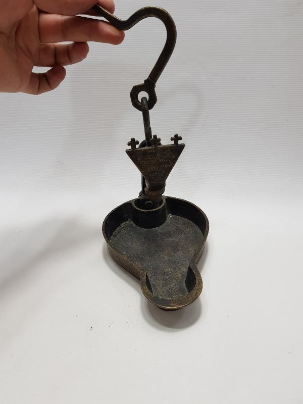 1864 TARİHLİ HIRİSTİYAN İŞİ BRONZ KANDİL 