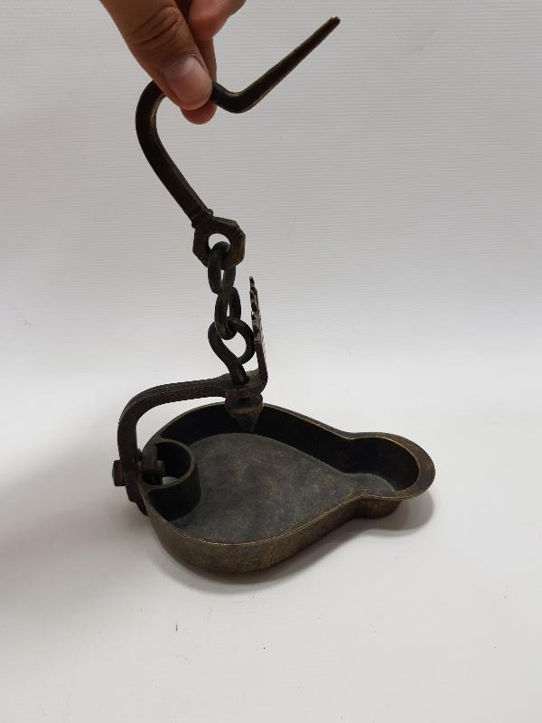 1864 TARİHLİ HIRİSTİYAN İŞİ BRONZ KANDİL 