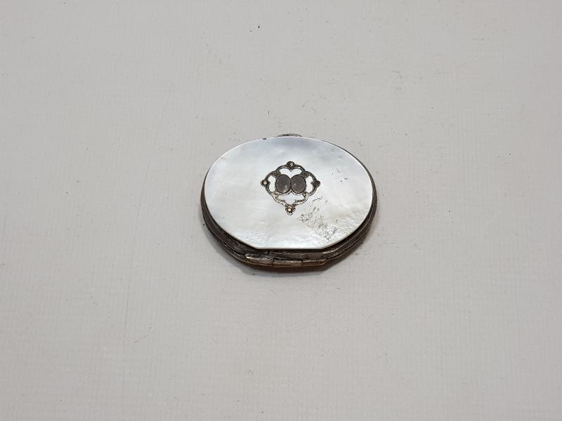 1880'LERDEN GÜMÜŞ VE SEDEFTEN MAMÜL MİNİ CÜZDAN