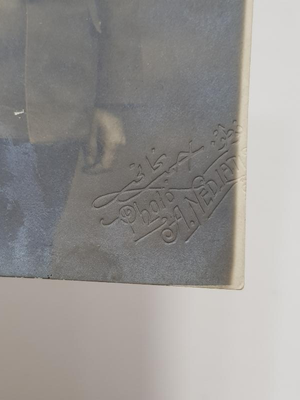 1918 TARİHLİ KALPAKLI VE ÜNİFORMALI OSMANLI SUBAYI 