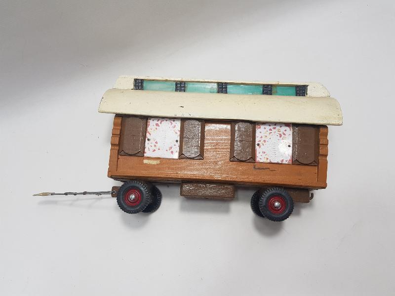 ANTİKA AHŞAP OYUNCAK VAGON 