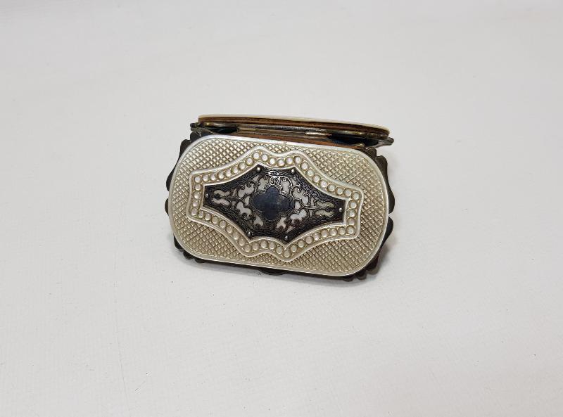 ART NOUVEAU GÜMÜŞ VE SEDEF İŞÇLİKLİ MİNİ CÜZDAN