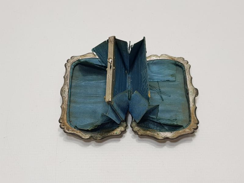 ART NOUVEAU GÜMÜŞ VE SEDEF İŞÇLİKLİ MİNİ CÜZDAN