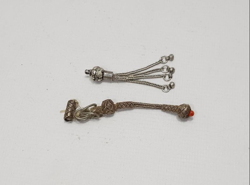 İKİ ADET GÜMÜŞ TESPİH PÜSKÜLÜ