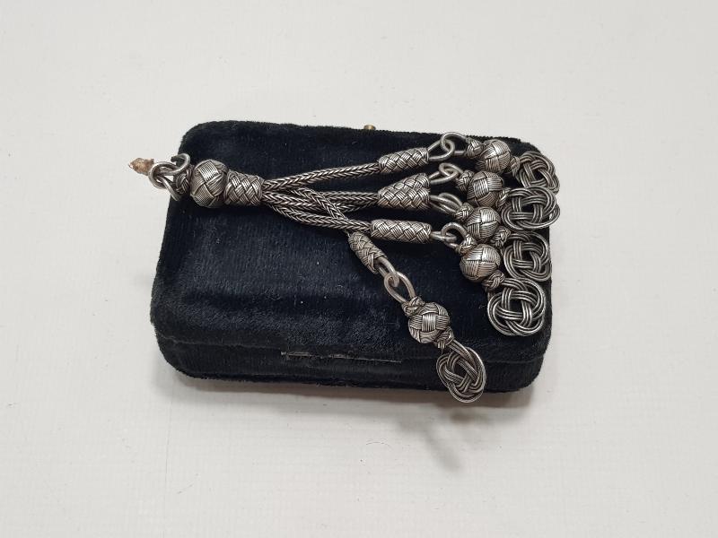 KAZAZ GÜMÜŞ TESPİH PÜSKÜLÜ