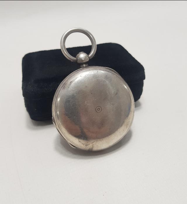 1850'LERDEN NADİR GÜMÜŞ VERGE FUSEE CEP SAATİ 