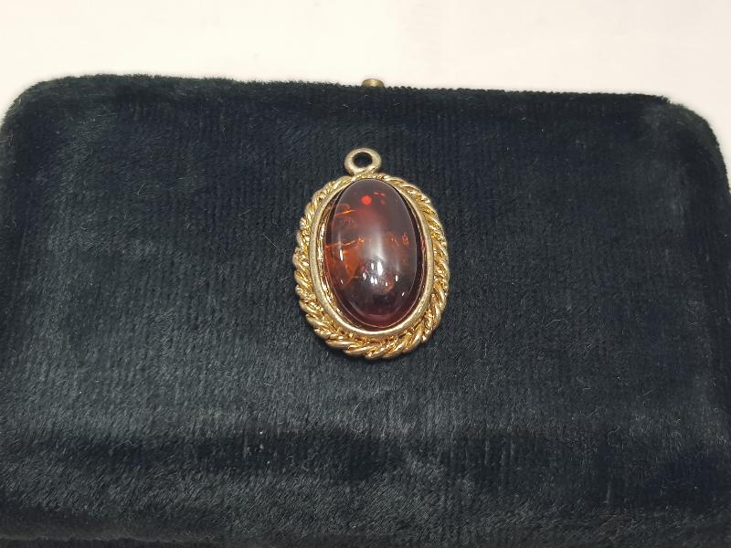 DAMLA KEHRİBAR KOLYE UCU 