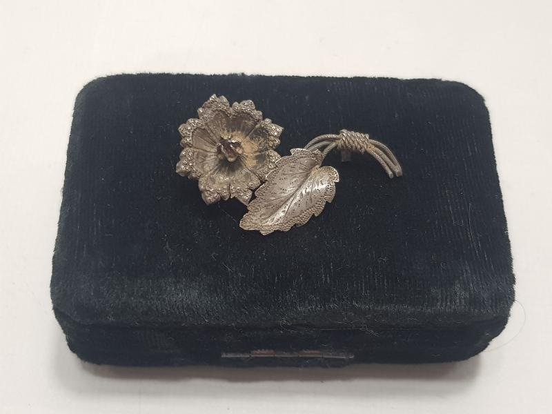 OSMANLI DÖNEMİ LAL TAŞLI GÜMÜŞ BROŞ 