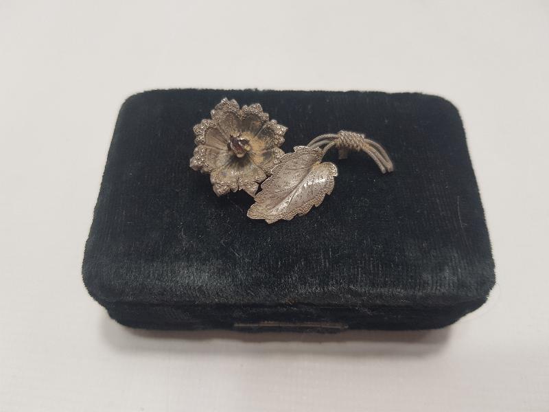 OSMANLI DÖNEMİ LAL TAŞLI GÜMÜŞ BROŞ 