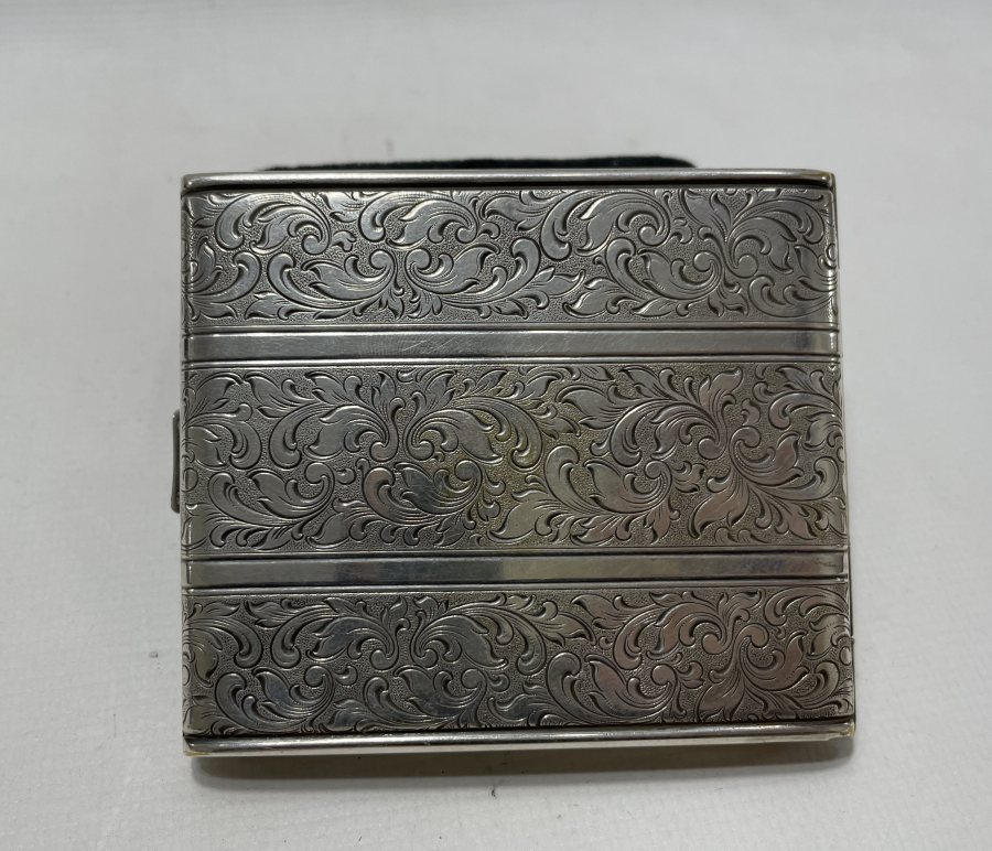 TAMAMI KALEM İŞÇİLİKLİ ANTİKA SİGARA TABAKASI