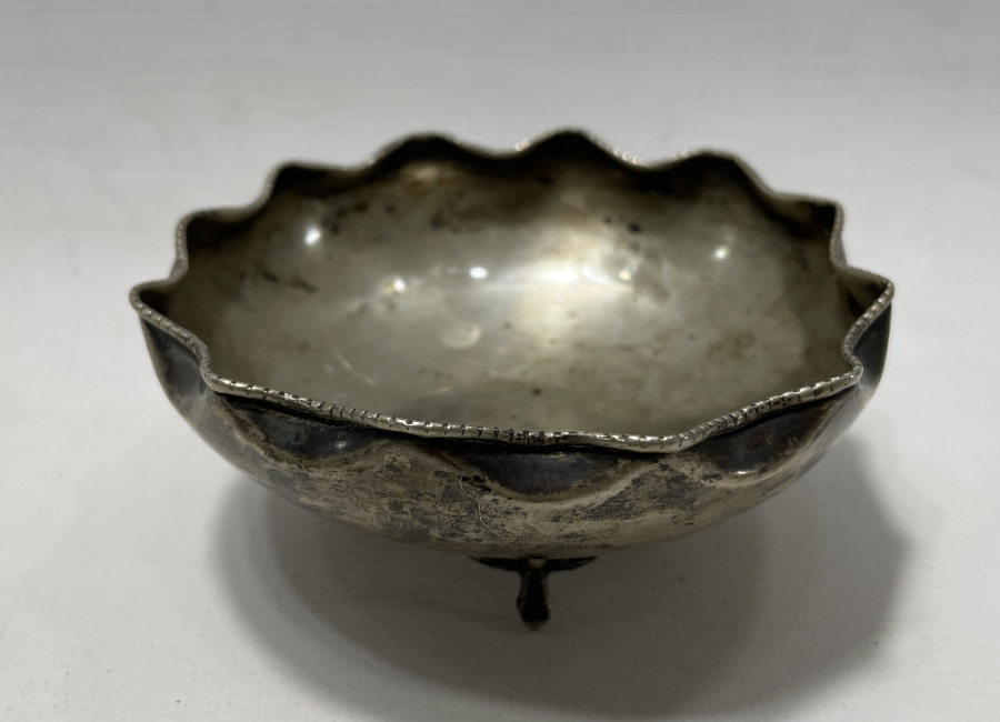 TESLİM TAŞI FORMUNDA GÜMÜŞ ŞEKERLİK