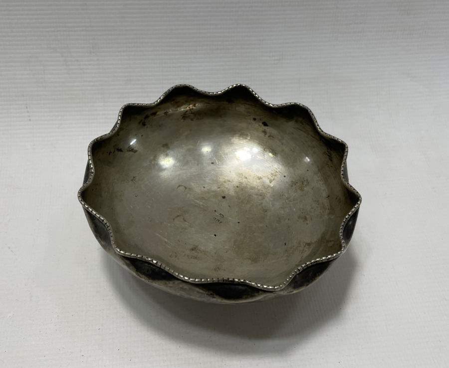 TESLİM TAŞI FORMUNDA GÜMÜŞ ŞEKERLİK