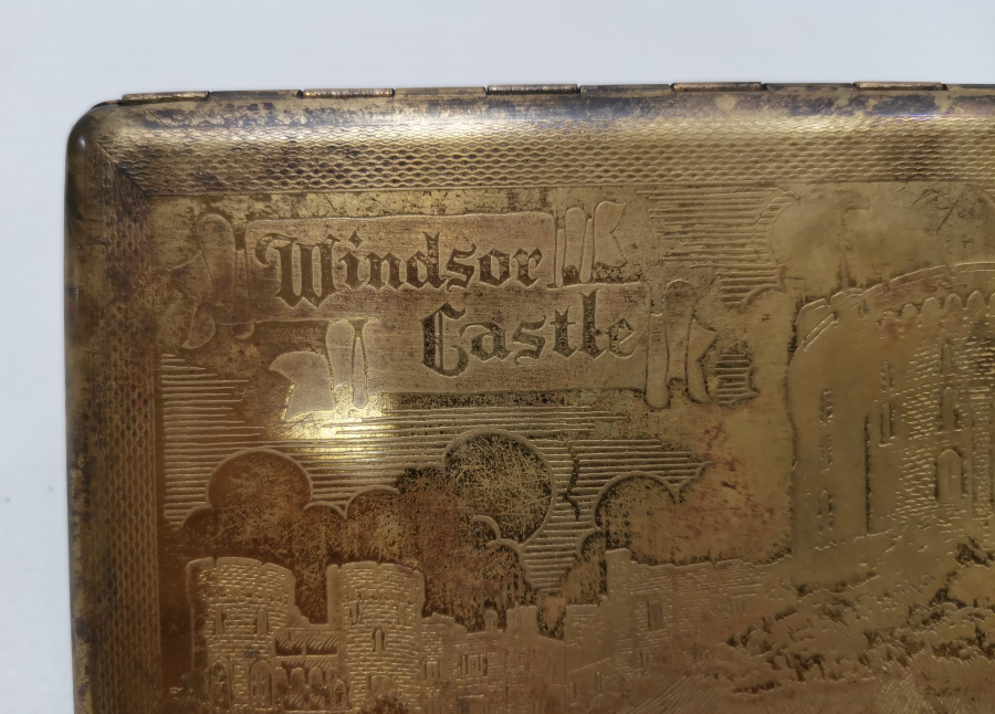 AVRUPA YAPIMI ANTİKA SİGARA TABAKASI