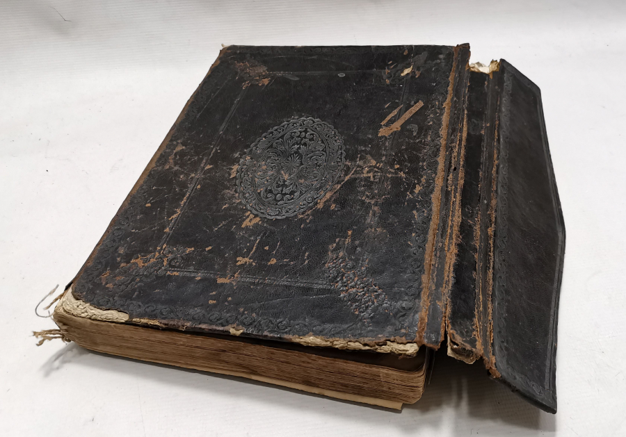 OSMANLI DÖNEMİ DERİ CİLTLİ AHMEDİYE