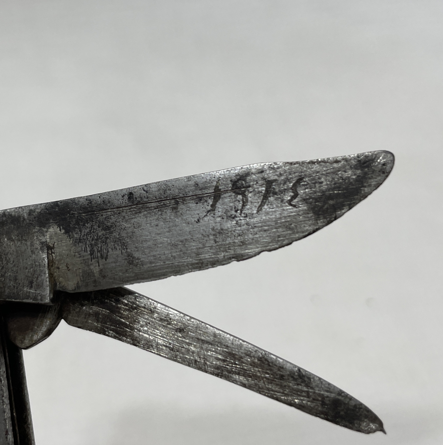 OSMANLI DÖNEMİ DAVESO MARKA AY YILDIZLI VE OSMANLICA YAZILI ÇOK NADİR SAATÇİ ÇAKISI