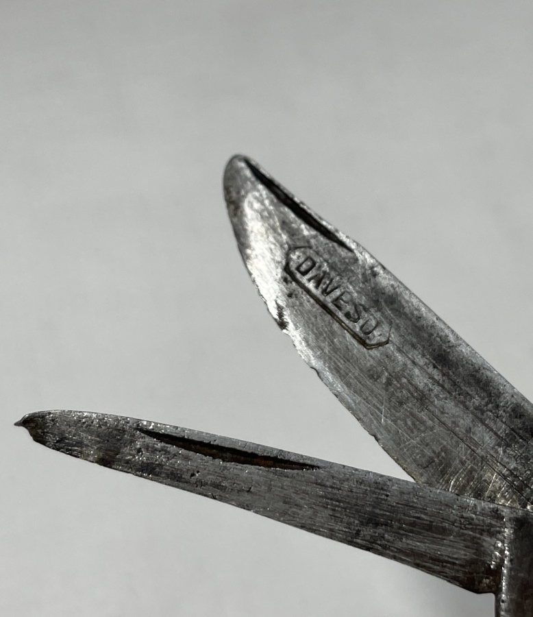 OSMANLI DÖNEMİ DAVESO MARKA AY YILDIZLI VE OSMANLICA YAZILI ÇOK NADİR SAATÇİ ÇAKISI