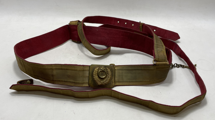 OSMANLI DÖNEMİ EKSİKSİZ VE ÇOK YÜKSEK KONDİSYONDA SUBAY KEMERİ