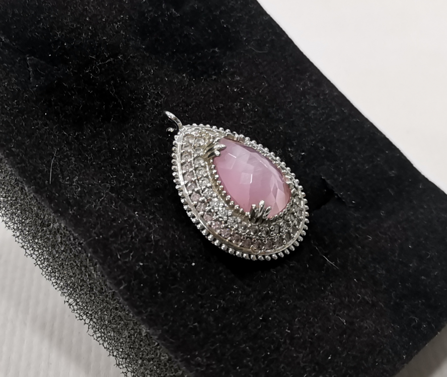 KUVARS TAŞLI GÜMÜŞ KOLYE UCU