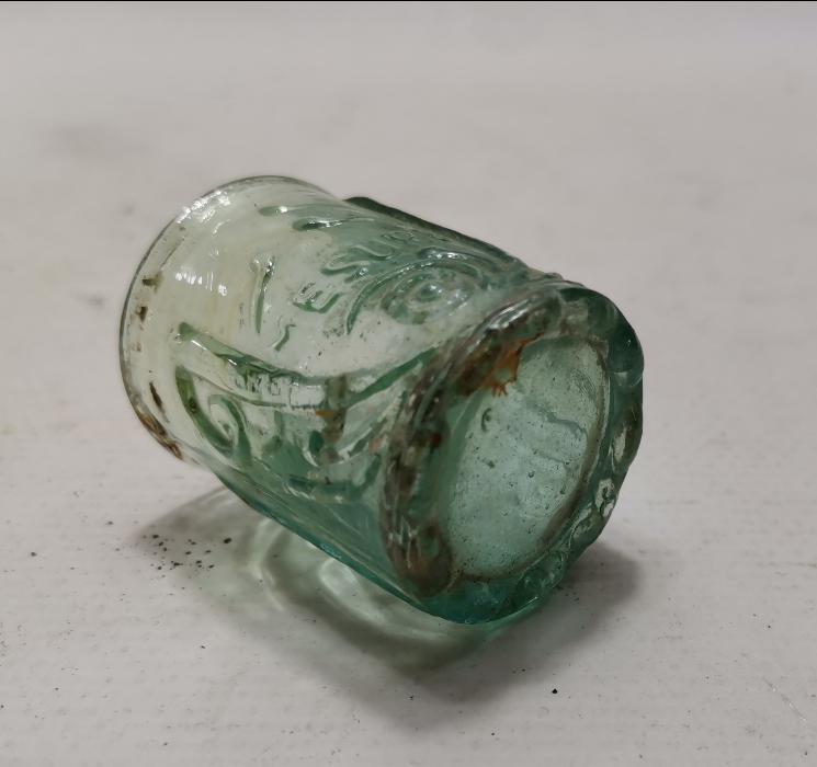 ANTİKA KİNİN ŞİŞESİ