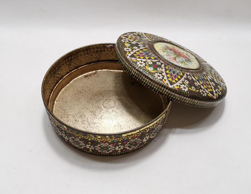 ANTİKA MİNELİ TENEKE KUTU 