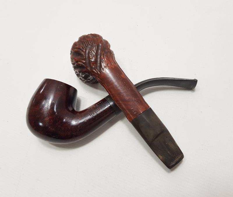 İKİ ADET AHŞAP PİPO 