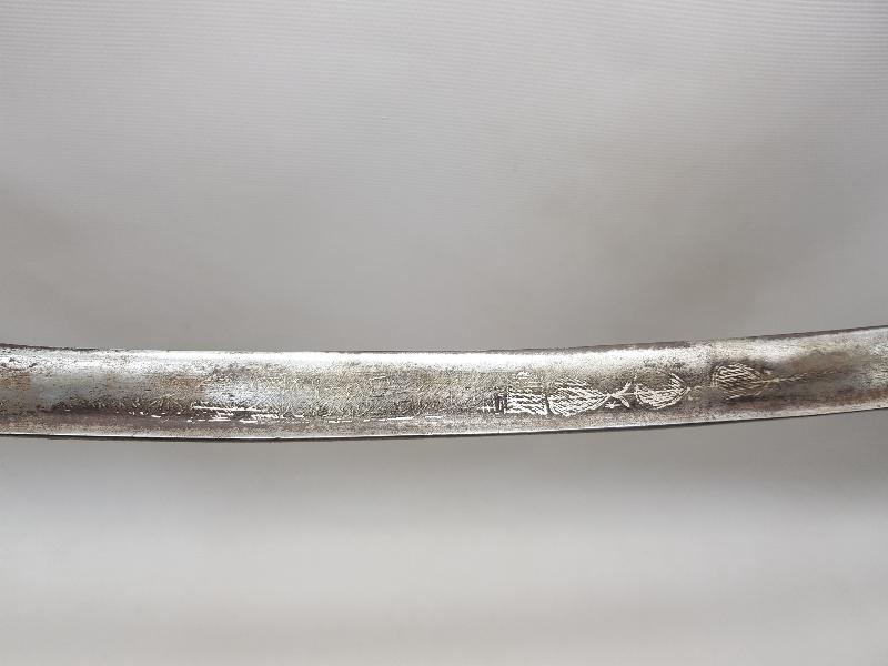 İKİ TARAFI DA GÜMÜŞ ÇAKMA OSMANLICA YAZILI YATAĞAN KILIÇ 