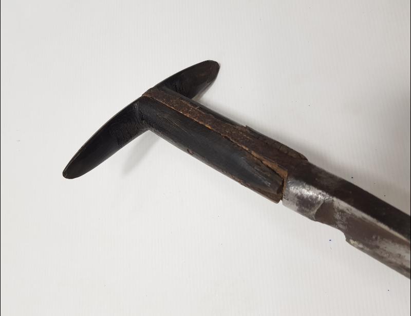 İKİ TARAFI DA GÜMÜŞ ÇAKMA OSMANLICA YAZILI YATAĞAN KILIÇ 