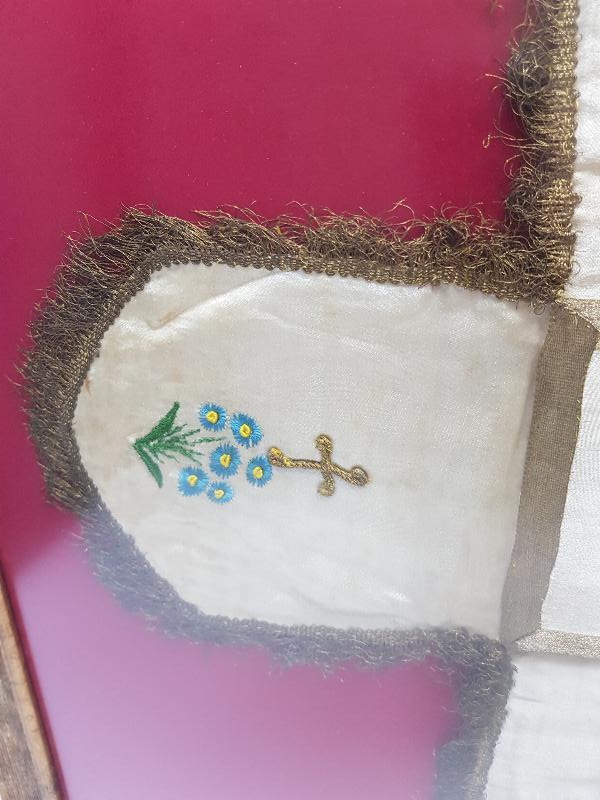 OSMANLI DÖNEMİ İPEK ATLAS KİLİSE SUNAK ÖRTÜSÜ