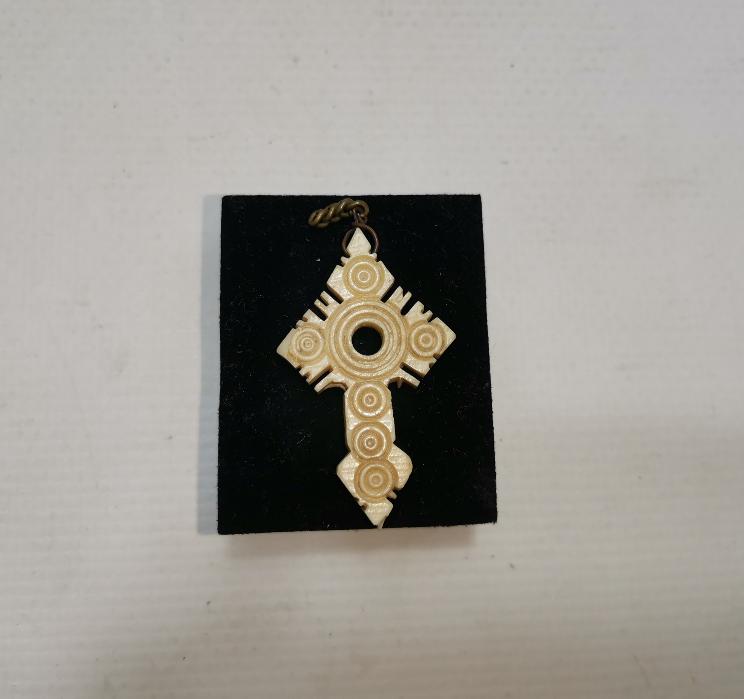 OSMANLI DÖNEMİ RUM İŞİ FİL DİŞİ HAÇ KOLYE