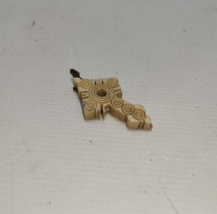 OSMANLI DÖNEMİ RUM İŞİ FİL DİŞİ HAÇ KOLYE