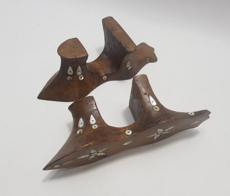 OSMANLI DÖNEMİ SEDEF İŞLEMELİ AHŞAP TAKUNYA