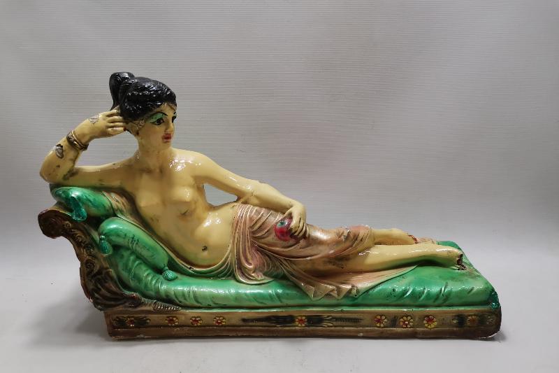 OSMANLI PAZARI ORYANTAL NÜ KADIN BİBLOSU 