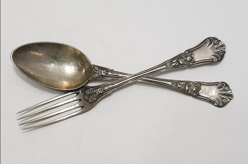 OSMANLI TUĞRALI SAH DAMGALI VE ÇEŞNİLİ GÜMÜŞ ÇATAL KAŞIK